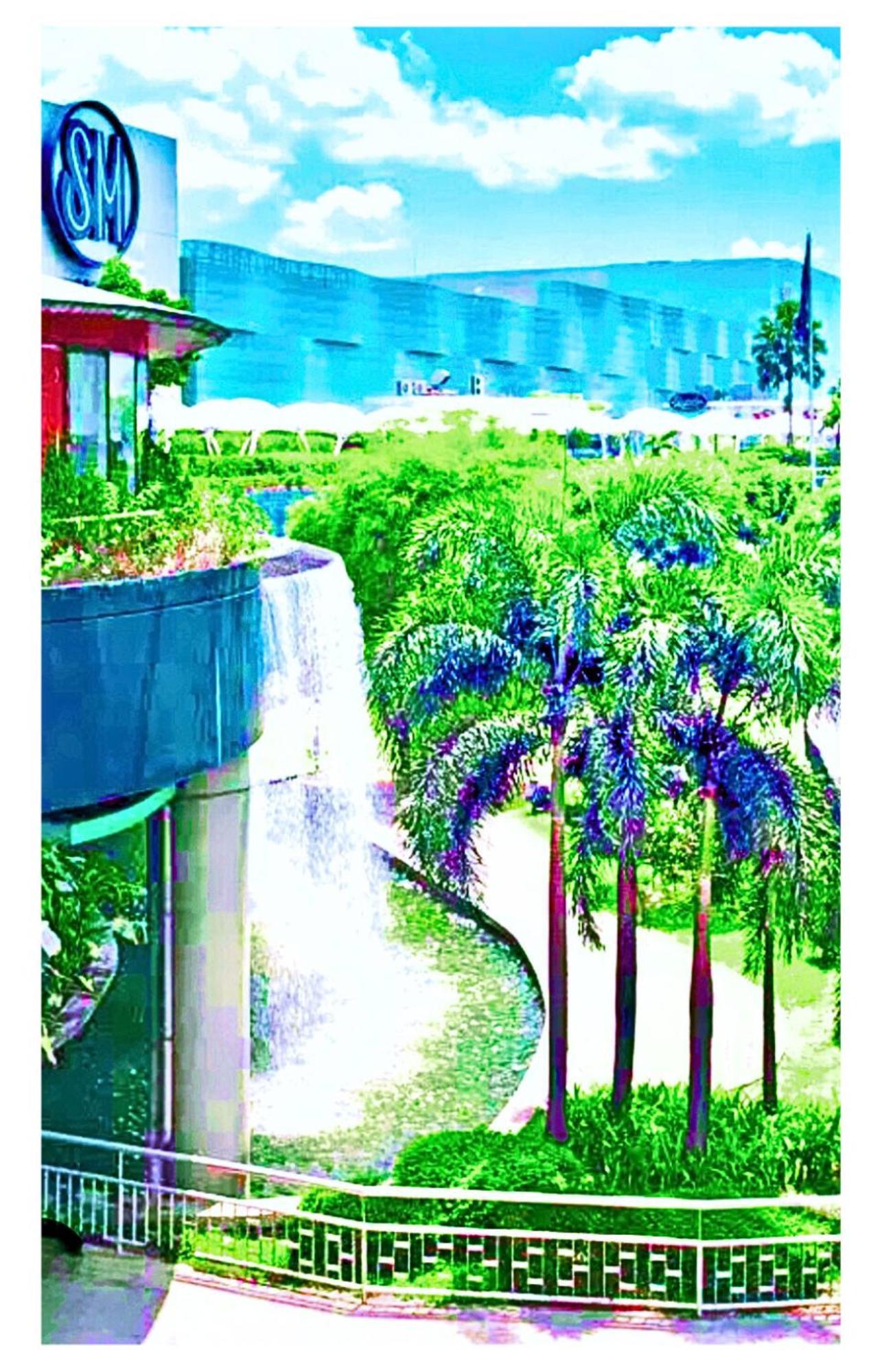 Grass Residences Rendezvous Sm North Edsa Qc Manila Exterior photo